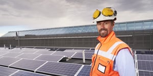 Aurinkovoimala tuottaa paremmin kuin sinun business