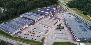 eQ Retail Park Bredis aurinkopaneelit